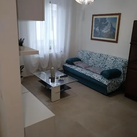 Angel Bed & Breakfast 4*